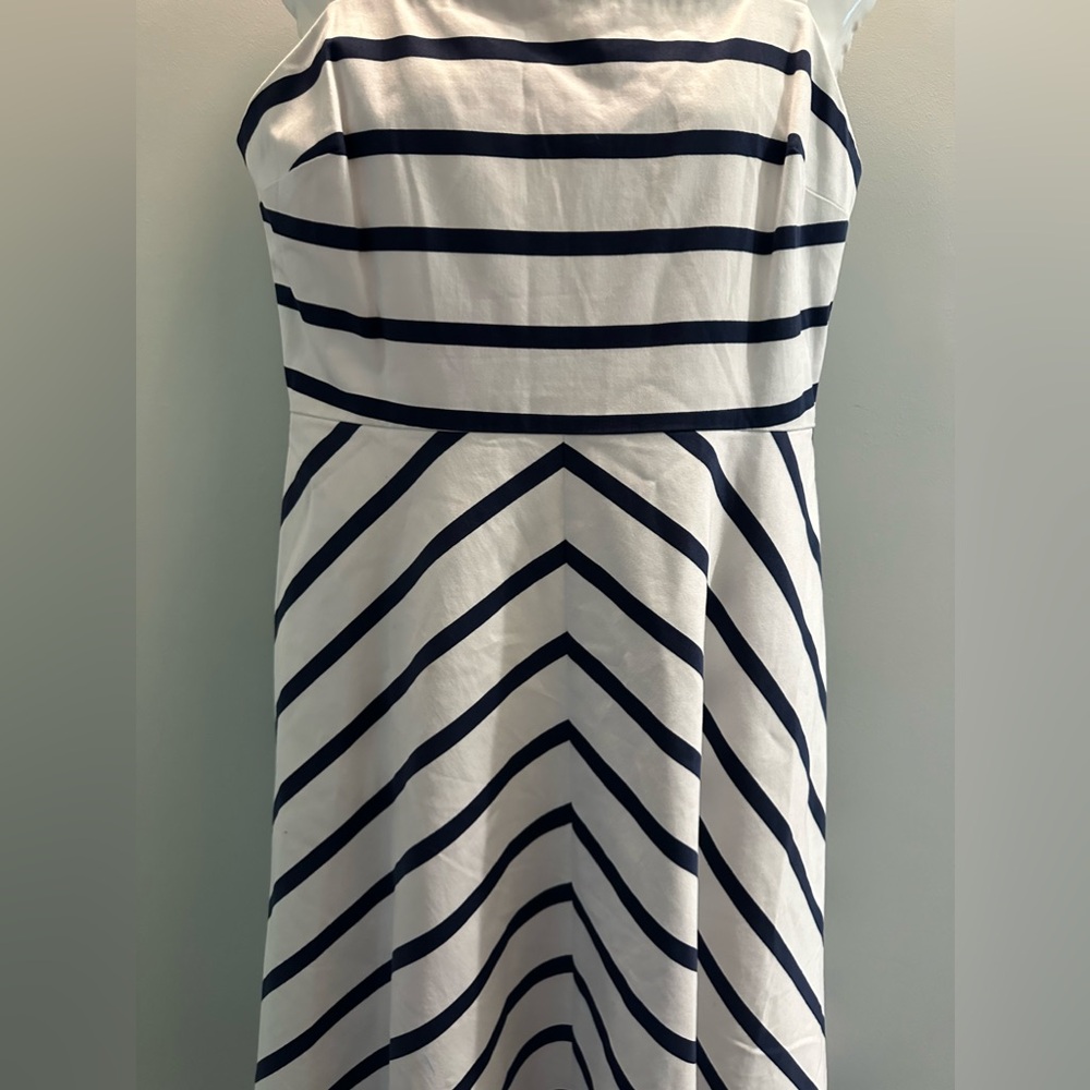 Draper James navy and white striped ALine Nautical shift sundress size 8 - Picture 4 of 10